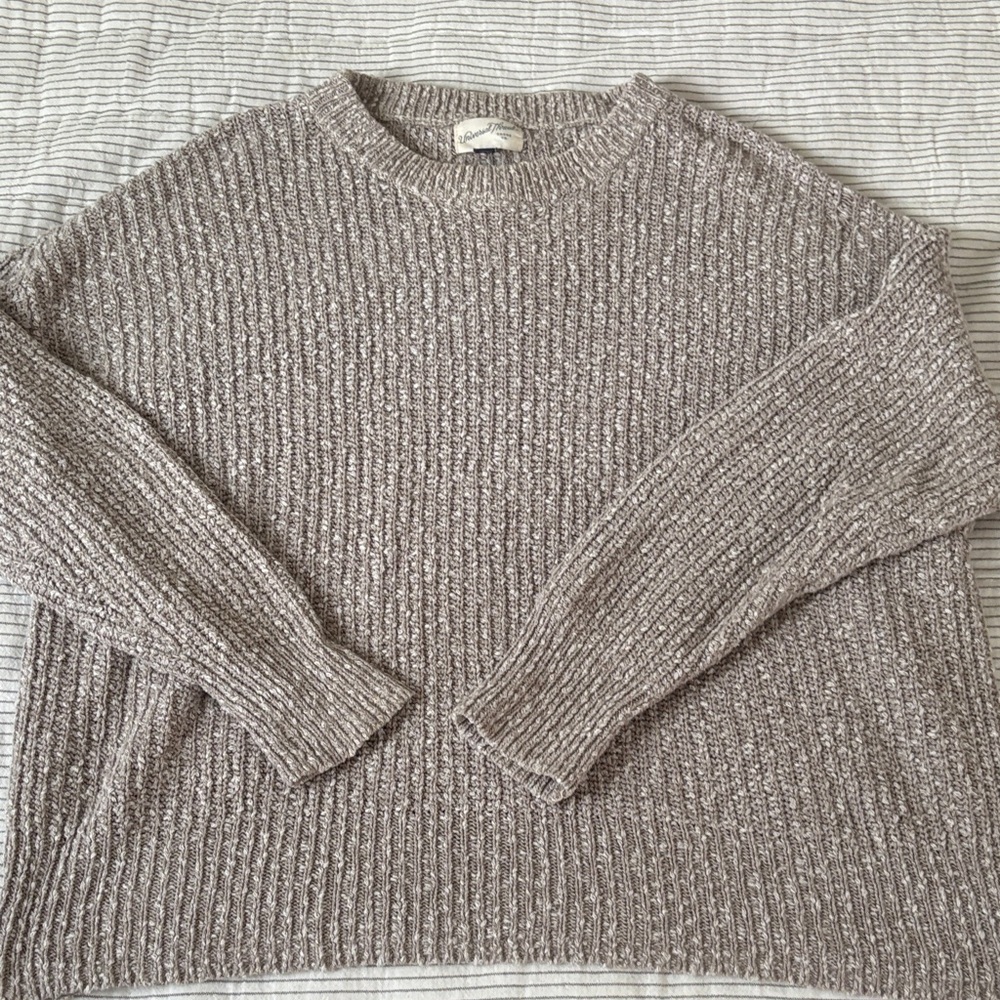Universal Thread Chunky Scoop Neck Sweater in Taupe